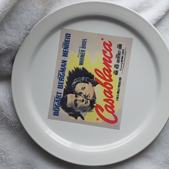 Casablanca Pottery Barn 8" Collector Plate Movie Poster Image on Plate - Picture 2 of 9